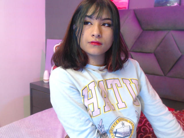 NamiMyres - сексуальная веб-камера в реальном времени - 20668738