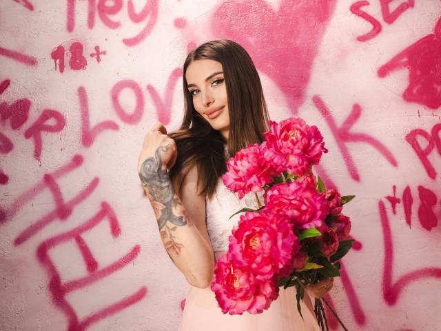 DominikaRoyko - Élő pornó és szexkamera - 20670994