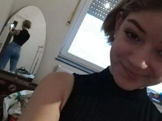 Bam-Bi - Live porn &amp; sex cam - 20671790