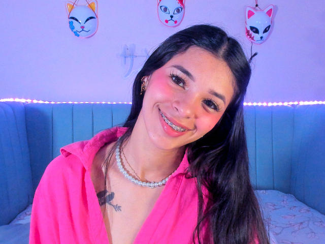 LisaBrunett - Live porn &amp; sex cam - 20675710