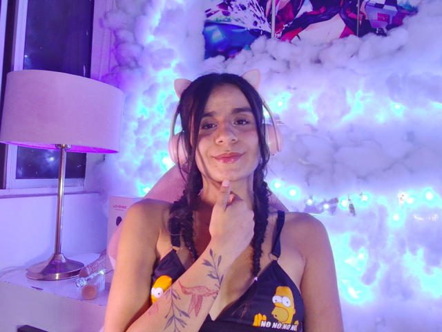 AmberHoks - ライブポルノ&amp;セックスカム - 20677338