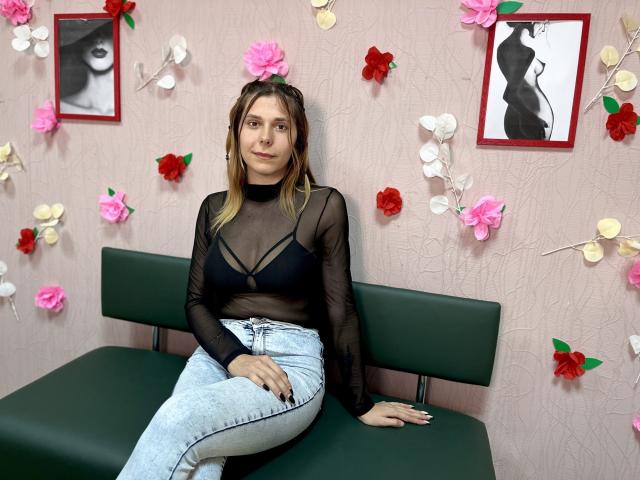 FibiToothed - Camera khiêu dâm &amp; quyến rũ trực tiếp - 20679166