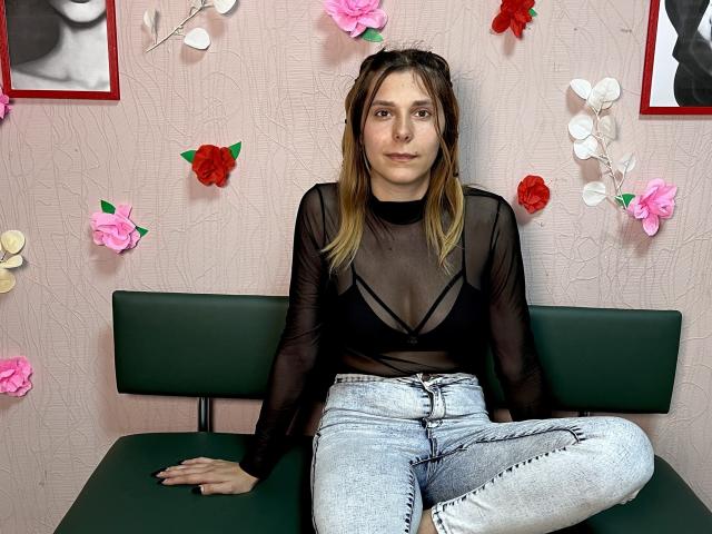 FibiToothed - Camera khiêu dâm &amp; quyến rũ trực tiếp - 20679206