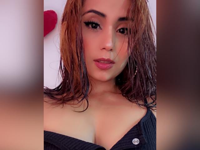 KattyWattson - Live porn &amp; sex cam - 20684814