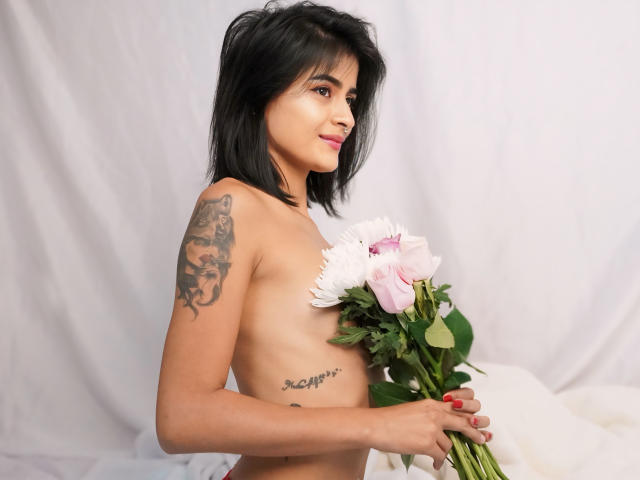 MichelleBenett - Live porn &amp; sex cam - 20686074