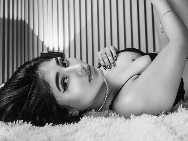 VioletJansen - Live porn &amp; sex cam - 20688338