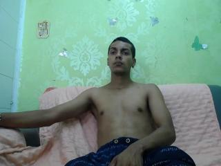 JacobBlackon - Live porn &amp; sex cam - 20692130