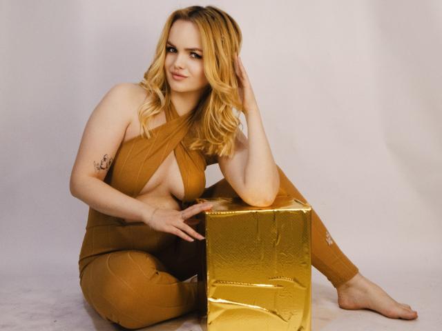 KseniaHopes - Live Sex Cam - 20693970