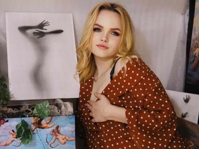 KseniaHopes - Live porn &amp; sex cam - 20694682