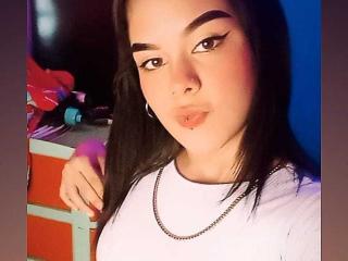 TaylorEvanns - Live porn &amp; sex cam - 20695582