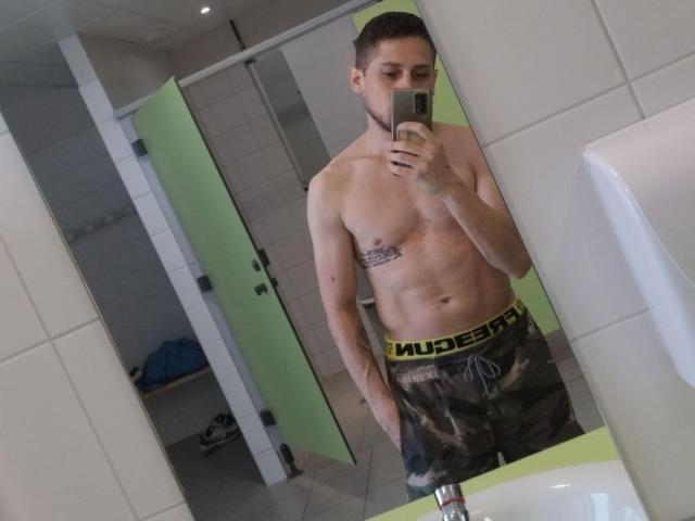 CedriCm - Camera khiêu dâm &amp; quyến rũ trực tiếp - 20698158