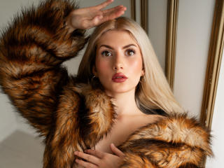 ScarlettAmazing - сексуальная веб-камера в реальном времени - 20700478