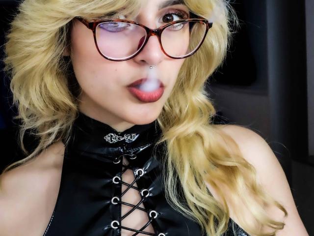 CarolineJones69 - Sexe cam en vivo - 20700482