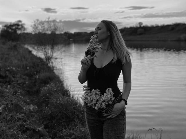 SallyVerda - Live porn &amp; sex cam - 20701250