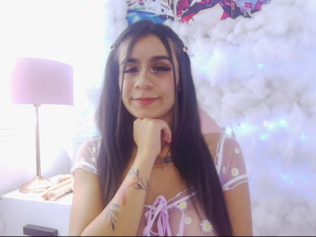 AmberHoks - Live porn &amp; sex cam - 20702226