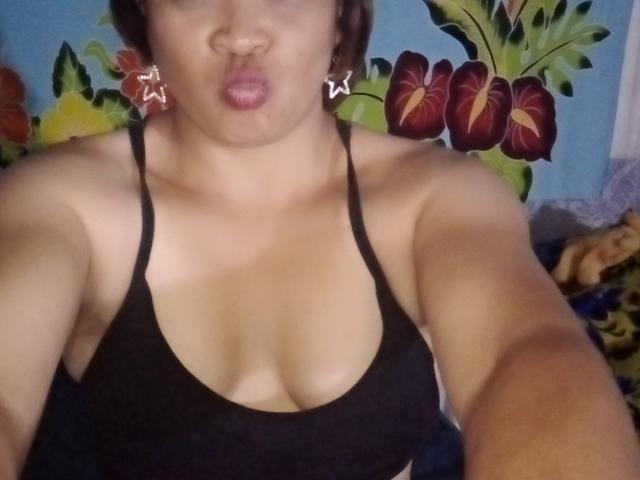 Rahel69 - сексуальная веб-камера в реальном времени - 20704086