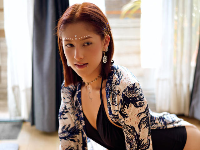 LuccyMoon - сексуальная веб-камера в реальном времени - 20705438