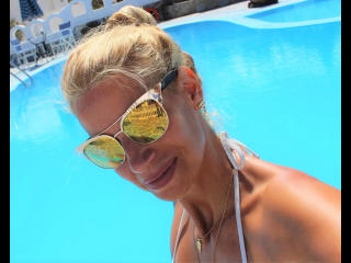 StewardessX-hot - Live porn &amp; sex cam - 20705866