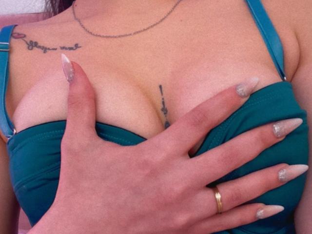 MiaMarkov - Camera khiêu dâm &amp; quyến rũ trực tiếp - 20706122