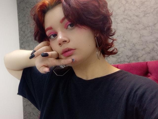 TifannyRussell - Élő pornó és szexkamera - 20708154