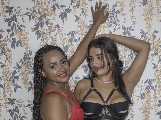 CatleyaAndMonica - Live porn &amp; sex cam - 20708866