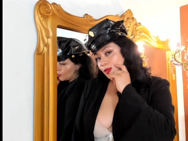 AlisGourmande - Live porn &amp; sex cam - 20713090