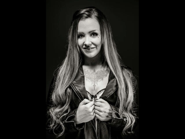 MiriBrook-hot - Live porn &amp; sex cam - 20714362