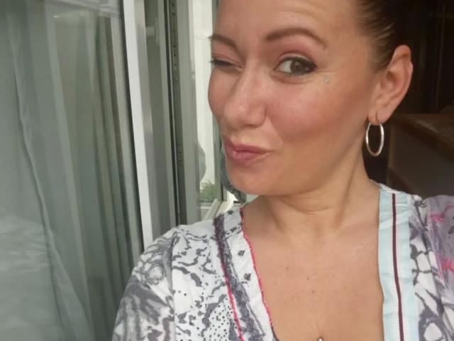 Vivien-Molinas - Camera khiêu dâm &amp; quyến rũ trực tiếp - 20715814