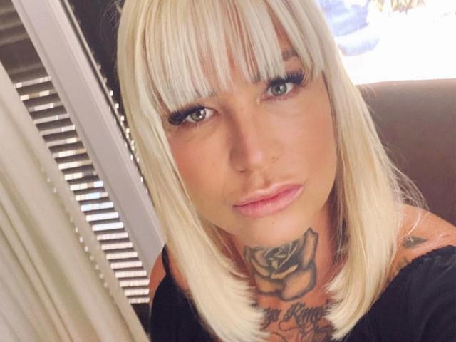 SexyMaus49-hot - Live porn &amp; sex cam - 20716742