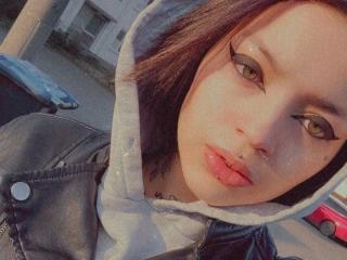 Red-Devil-hot - Live sex cam - 20719458