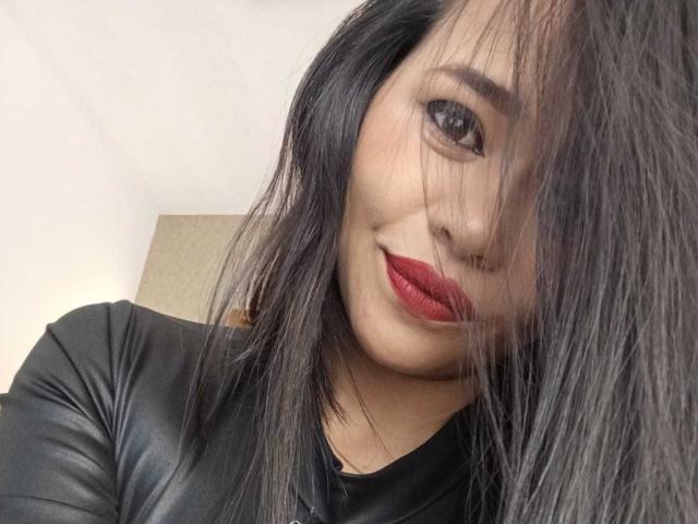 MistressVictoriaa - Live porn &amp; sex cam - 20721490