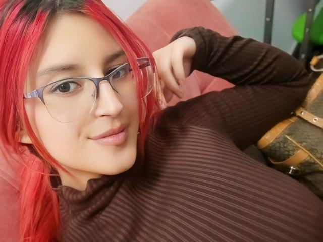 GwenRoux - Live porn &amp; sex cam - 20722078