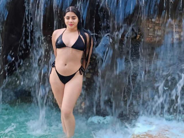 KataleyaForbes - Live porn &amp; sex cam - 20723354