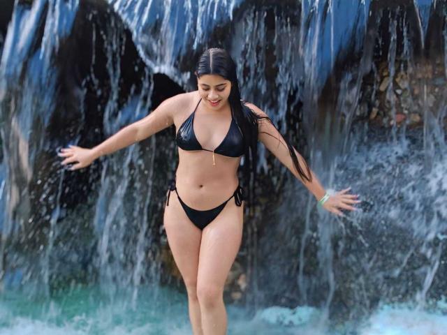 KataleyaForbes - сексуальная веб-камера в реальном времени - 20723358