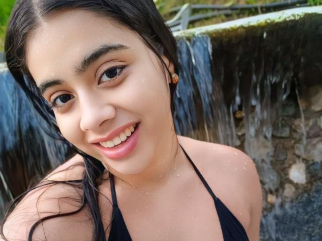 KataleyaForbes - Live porn &amp; sex cam - 20723362