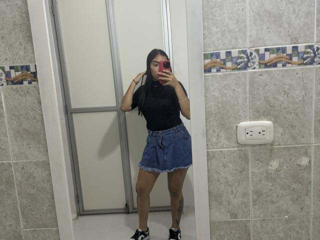 SharonKlart - Live sex cam - 20724134