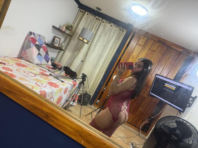 SharonKlart - Porno na żywo i seks kamera - 20724178