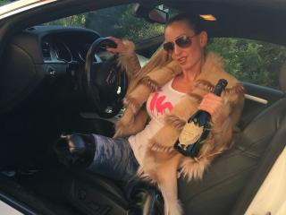 HerrinJulia-hot - Sexe cam en vivo - 20728946