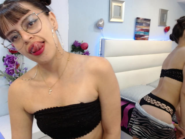 BlossomRay - Live porn &amp; sex cam - 20729090