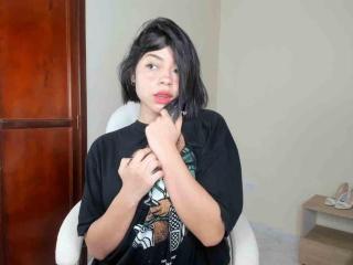 CuteSara - Live porn &amp; sex cam - 20734122