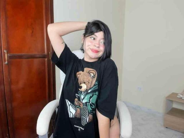 CuteSara - Live sexe cam - 20734266