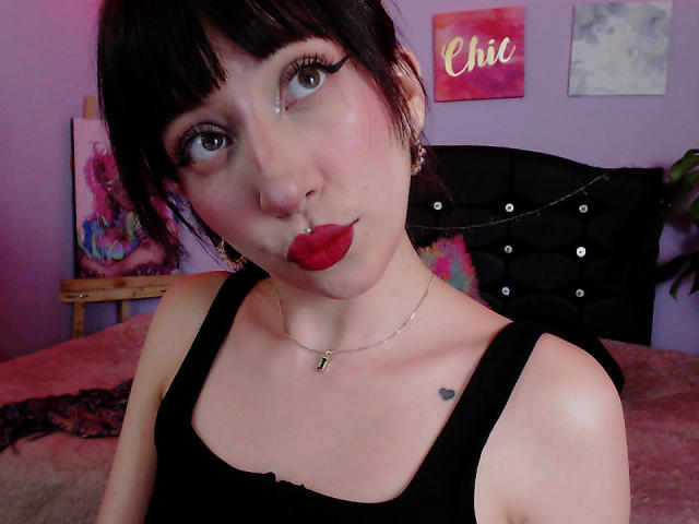 IzzysMisss - Porno na żywo i seks kamera - 20740906