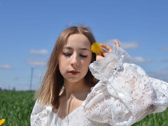 SoniaFugors - Live porn &amp; sex cam - 20741770