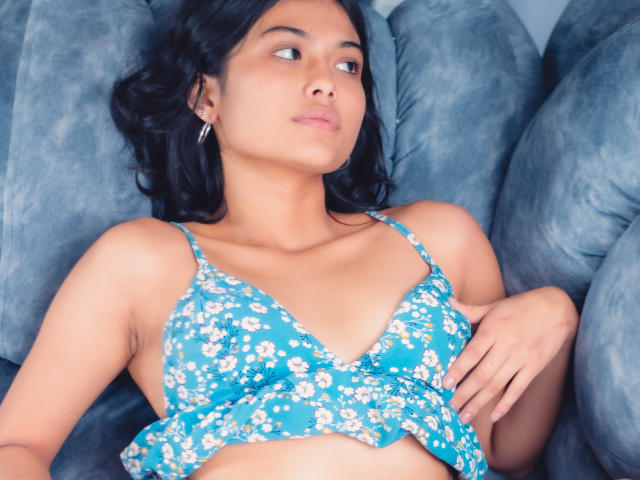 SaritaBrooks - сексуальная веб-камера в реальном времени - 20744374