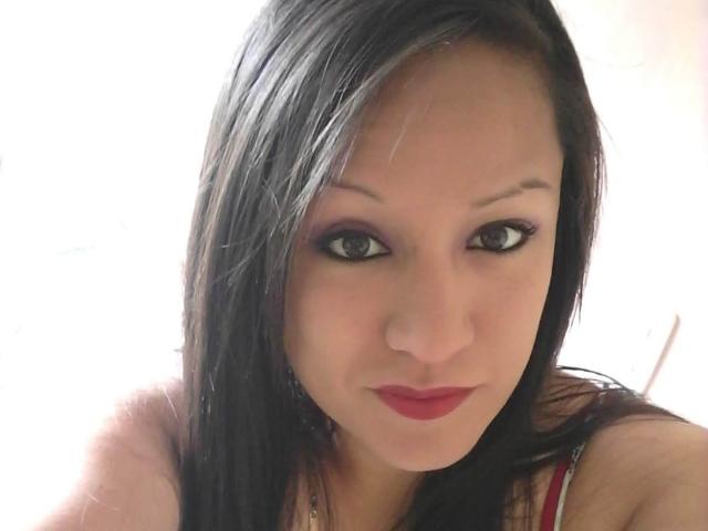 LucianaDiazz - Live porn &amp; sex cam - 20748246