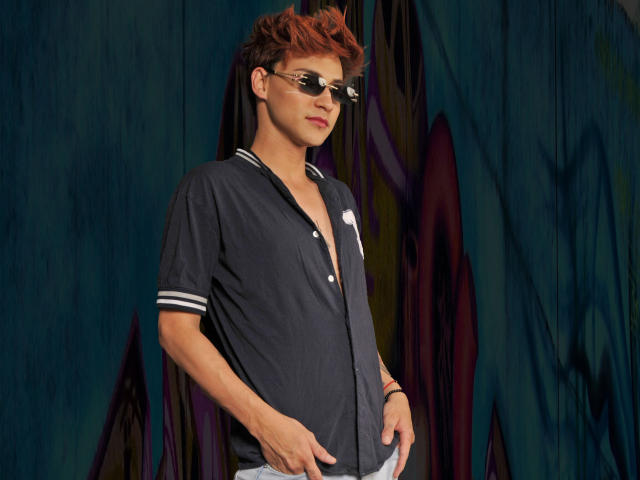 LiiamCollins - Live porn &amp; sex cam - 20755634