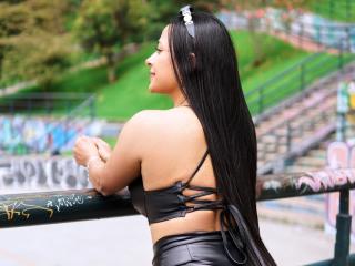 SaraSuray - Live porn &amp; sex cam - 20760998