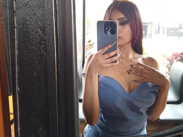 EmmaaRodriguez - Live porn &amp; sex cam - 20764846