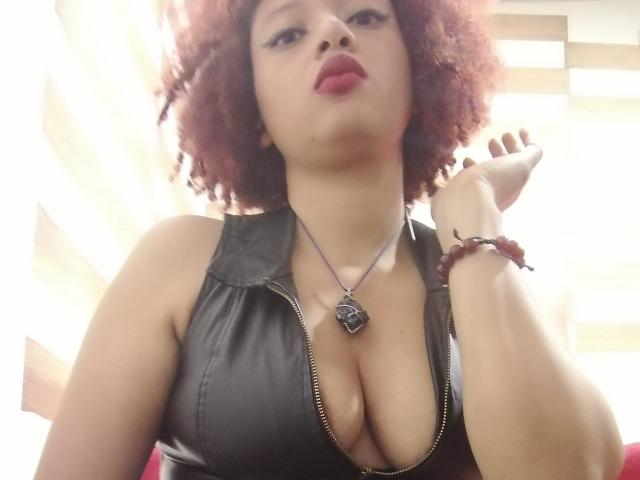 VioletaSwitch - Live porn &amp; sex cam - 20765034