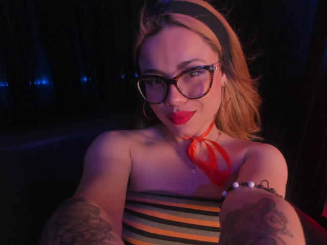 MarceWilliams - ライブポルノ&amp;セックスカム - 20767830